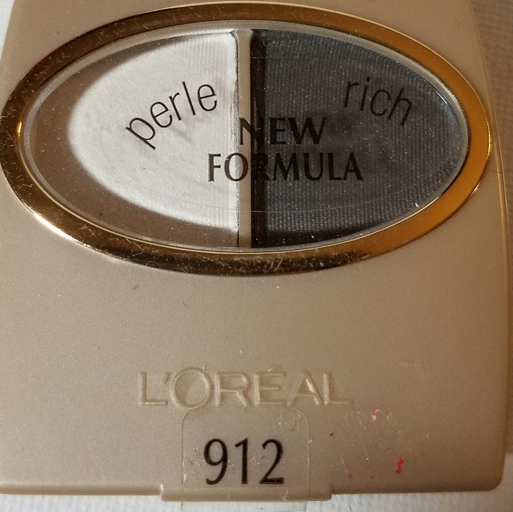 Loreal Wear Infinite Pearl & Rich Eyeshadow 912